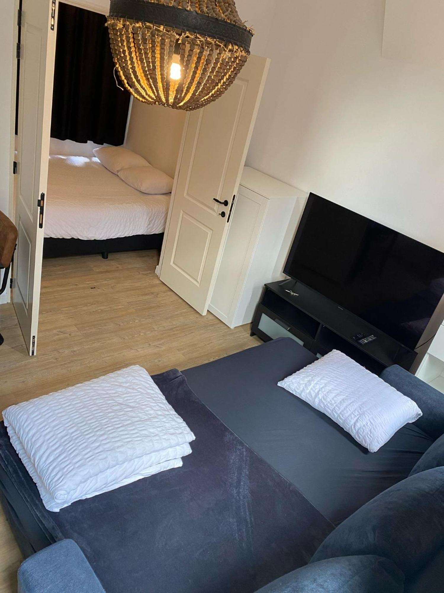Rotterdam Inn 外观 照片