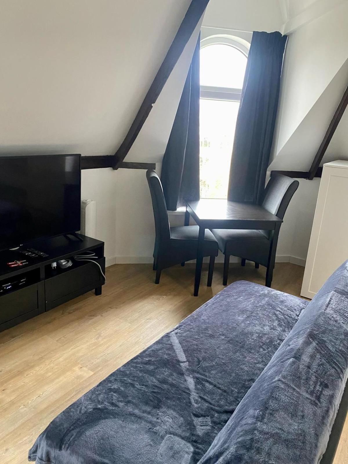 Rotterdam Inn 外观 照片