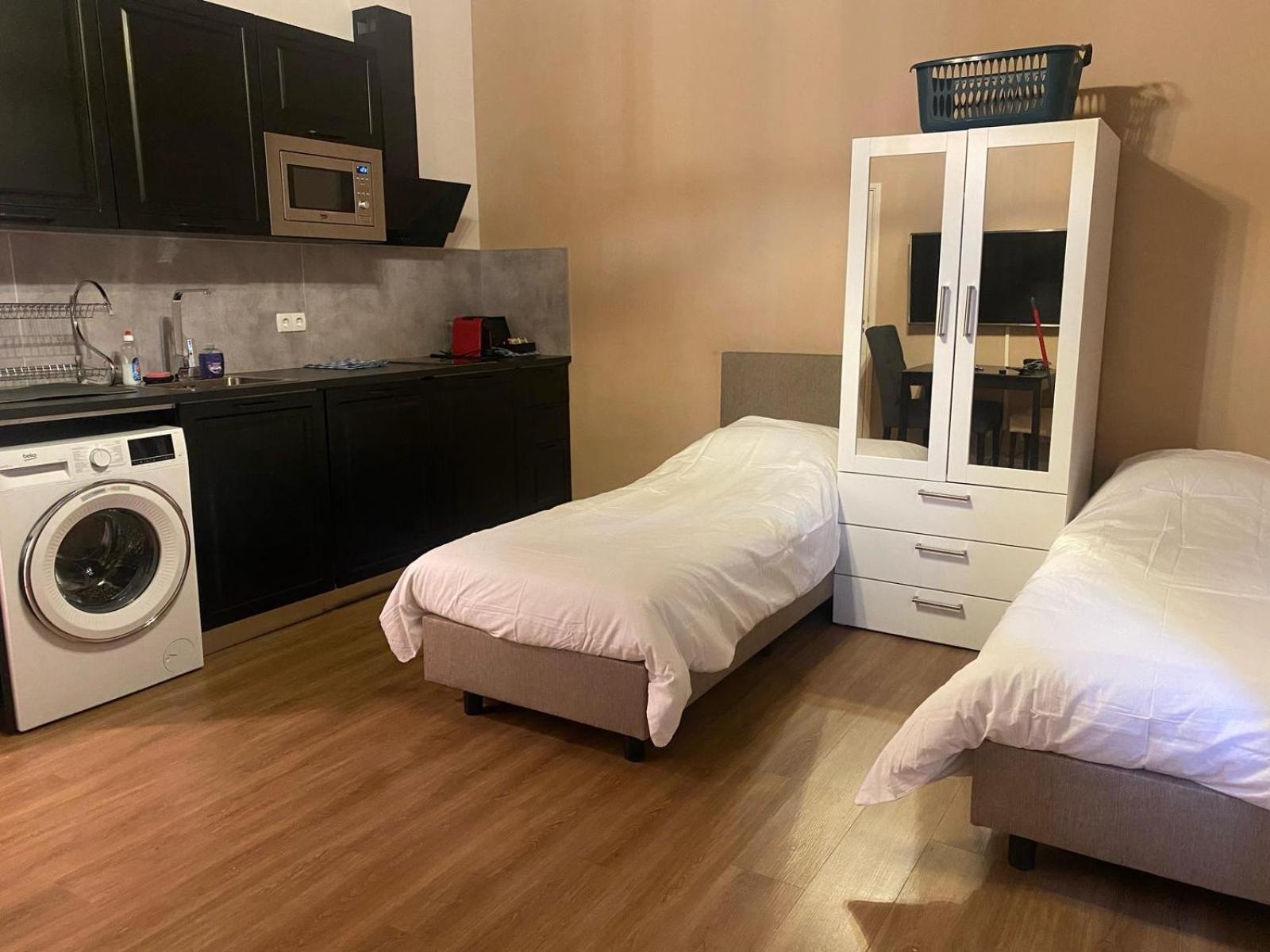 Rotterdam Inn 外观 照片